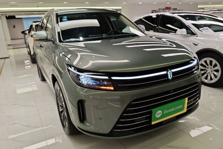 鸿蒙智行 问界M7 2022款 1.5T 后驱舒适版车身外观3