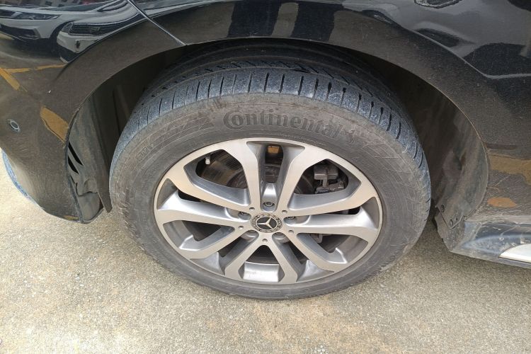 奔驰GLE 2017款 GLE 320 4MATIC 豪华型车身外观6007