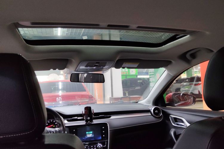 名爵 MG6 2019款 20T 自动运动版中控内饰22