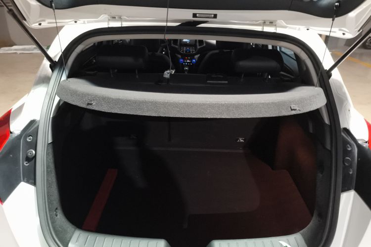 长安 逸动 2015款 1.6L 手动俊酷型 国V局部细节23