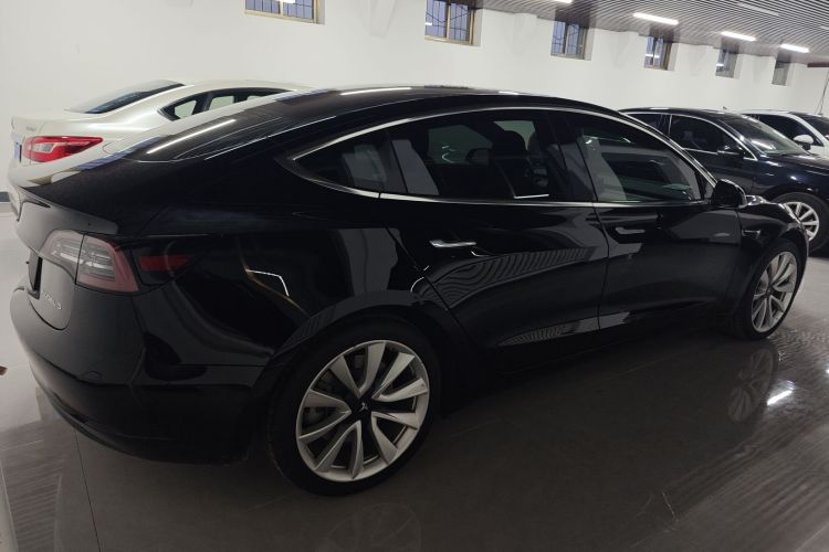 特斯拉 Model 3 2019款 标准续航后驱升级版车身外观7