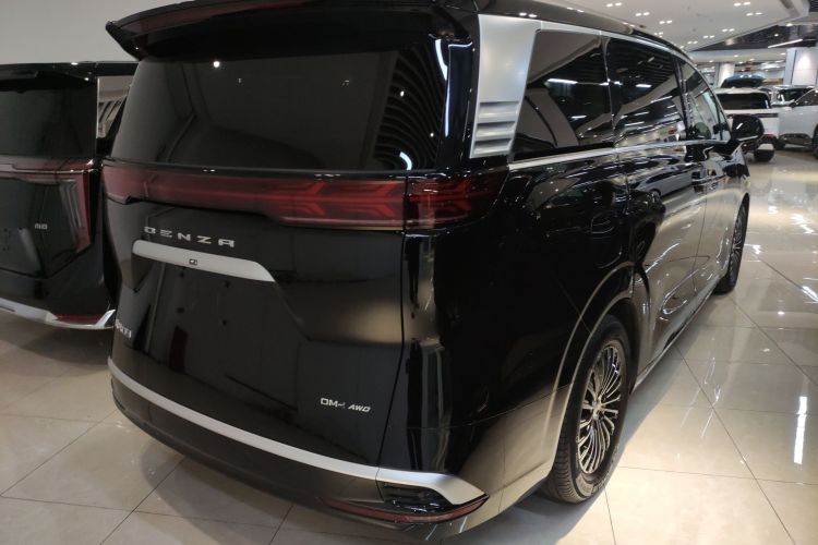 腾势D9 2024款 DM-i 980 四驱尊贵型车身外观7