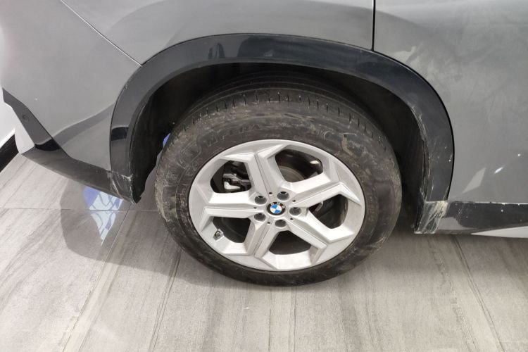 宝马X1 2023款 sDrive20Li X设计套装车身外观6008