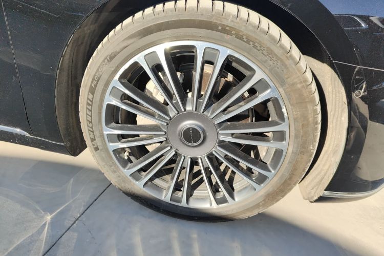 鸿蒙智行 享界S9 2024款 纯电 Ultra 四驱旗舰版车身外观10