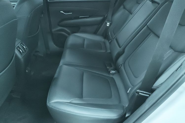 现代 2021款 途胜L 1.5T DCT LUX尊贵版中控内饰21