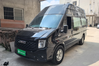 江铃福顺 2022款 2.0T 手动多功能乘用车中轴高顶6-7座