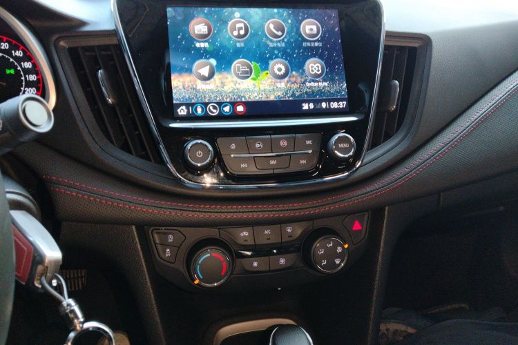 雪佛兰 科鲁泽 2020款 轻混 RS 330T 自动畅快版中控内饰16