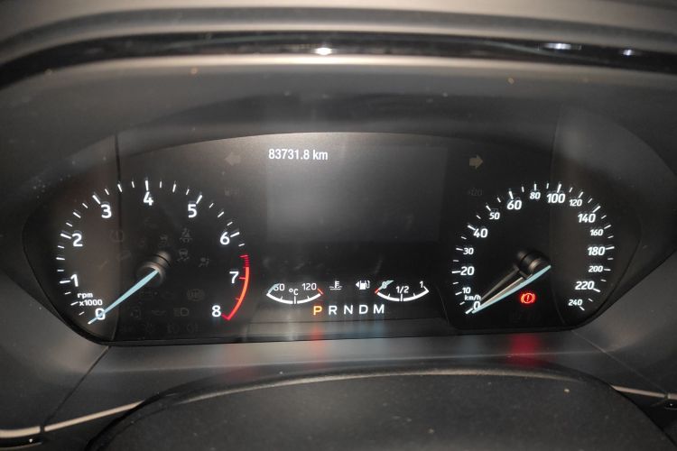 福特 福克斯 2020款 三厢 EcoBoost 180 自动ST Line局部细节14