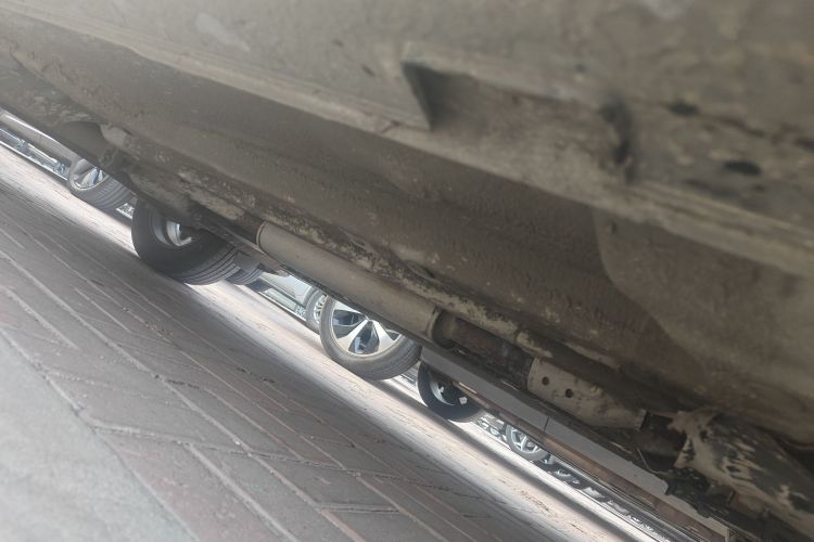 北京现代ix25 2016款 1.6T 双离合两驱智能型GLS局部细节9001