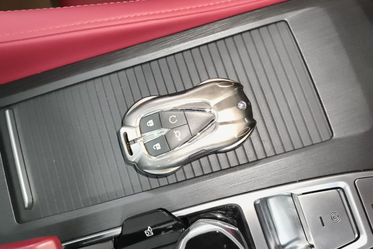 长安CS75 PLUS 2022款 第二代 1.5T 自动尊贵型中控内饰11