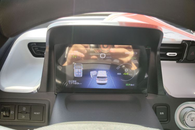 五菱汽车 宏光MINIEV 2022款 马卡龙臻享款 磷酸铁锂局部细节14