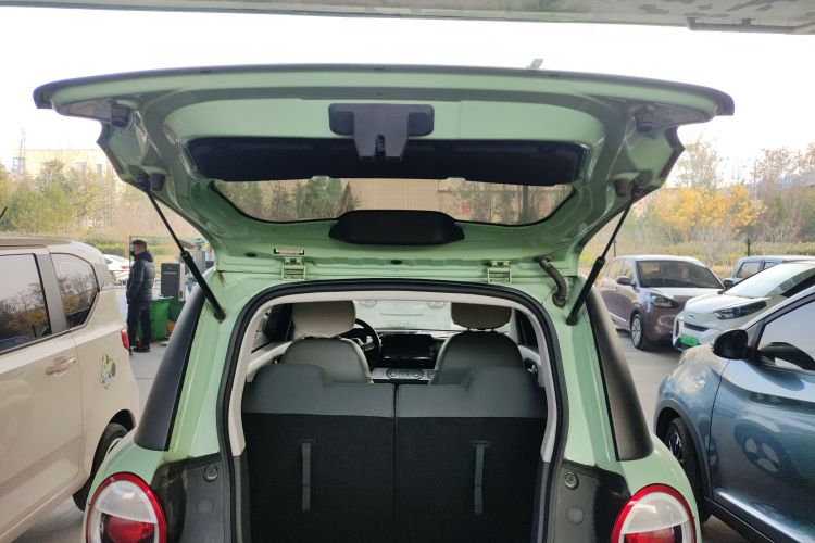 长安启源 长安Lumin 2022款 210km 香甜款机舱底盘23