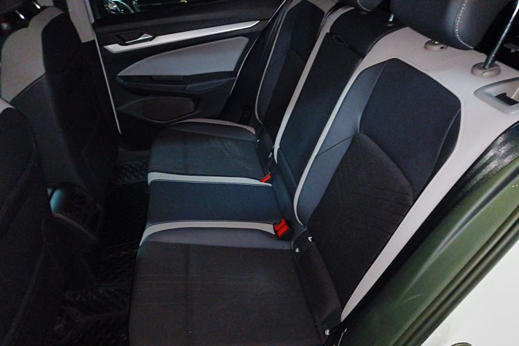 大众 高尔夫 2021款 280TSI DSG Pro中控内饰7004