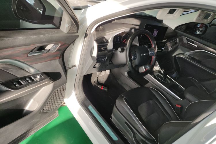 哈弗H6 2021款 国潮版 1.5T 自动都市版中控内饰7003