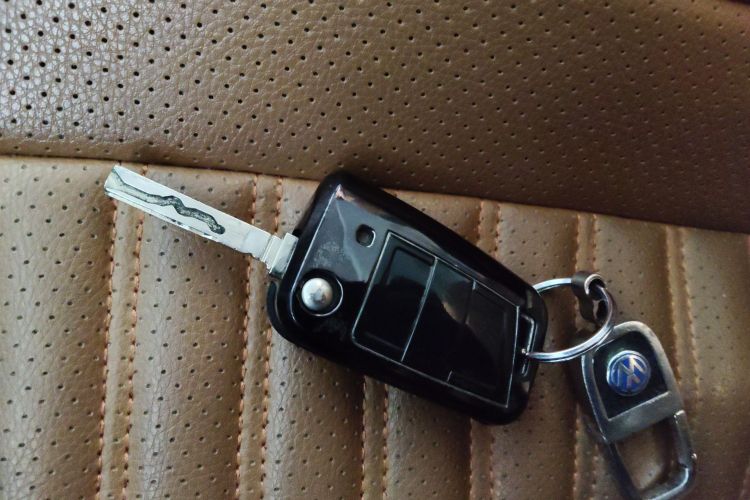 大众 朗逸 2018款 280TSI DSG舒适版 国V中控内饰11