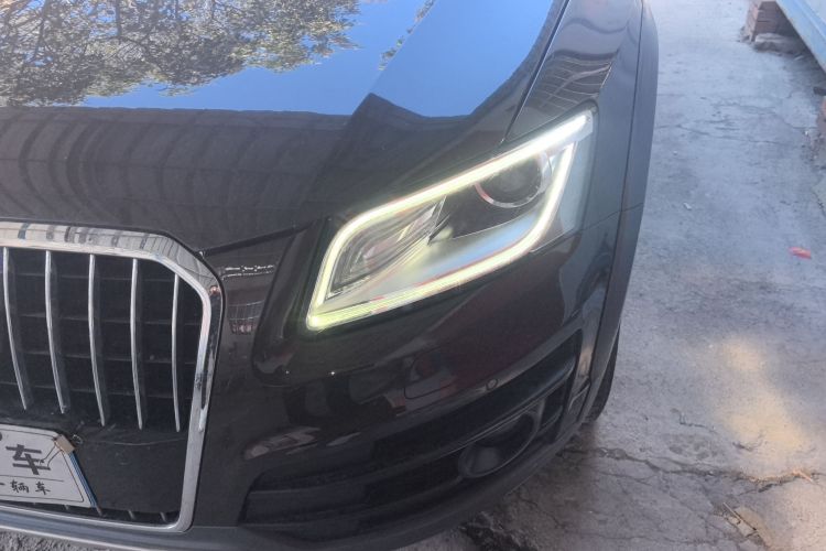 奥迪Q5 2017款 Plus 40 TFSI 技术型局部细节36