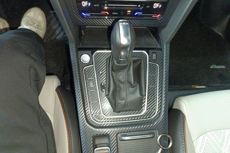 大众 迈腾 2023款 200万辆纪念版 380TSI DSG旗舰型局部细节18