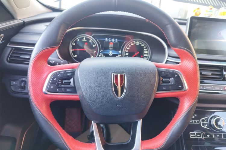 红旗H5 2019款 30TD 型动版中控内饰13