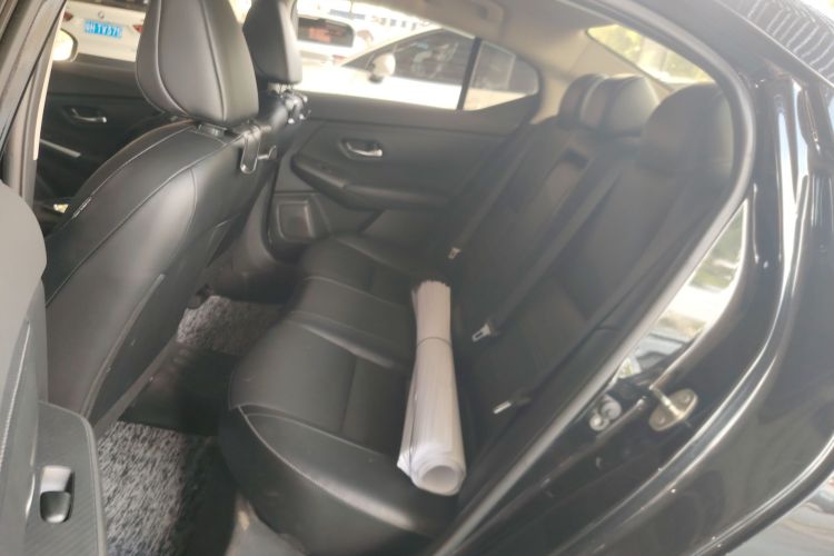 日产 轩逸 2022款 1.6L XL CVT悦享版中控内饰7004