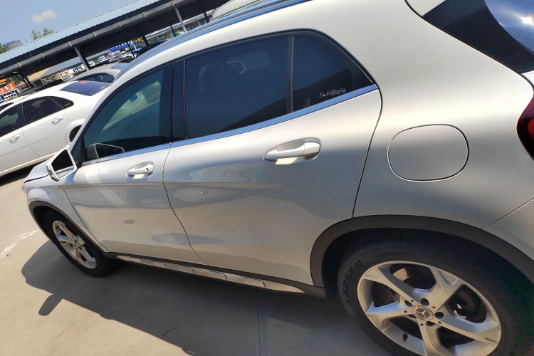 奔驰GLA 2018款 GLA 200 动感型车身外观6003