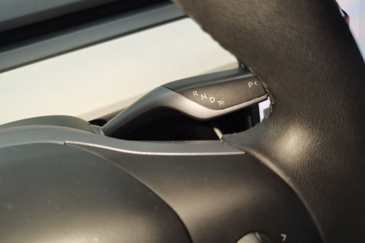 特斯拉 Model 3 2020款 标准续航后驱升级版中控内饰18