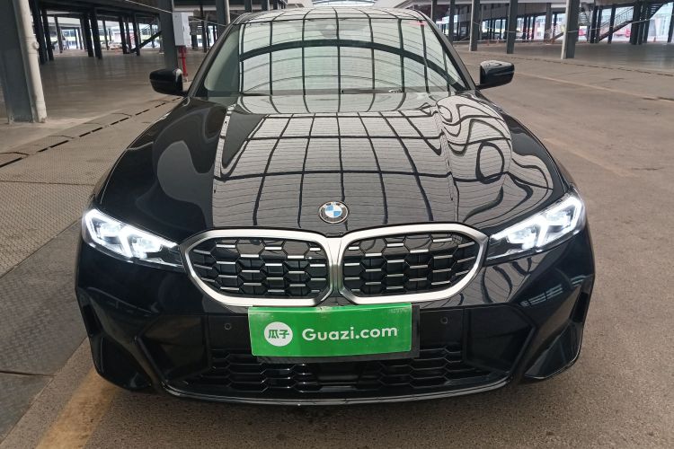 宝马3系 2025款 325i M运动套装车身外观6001