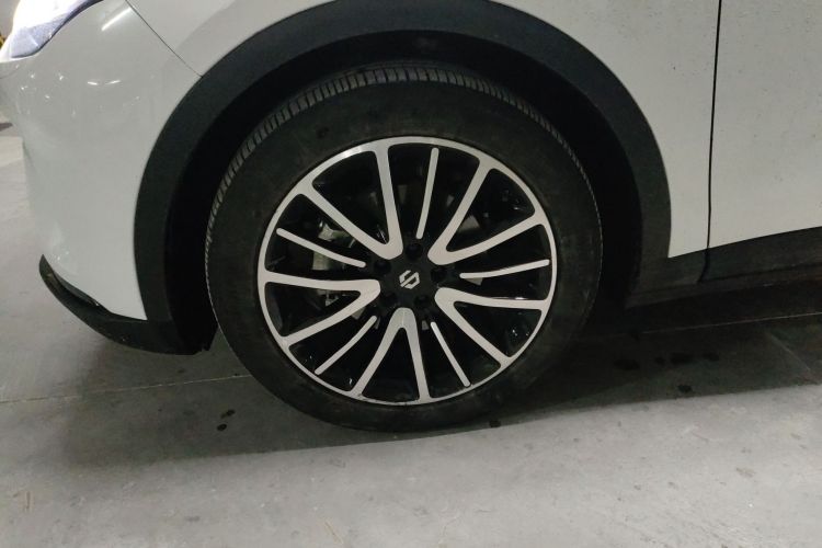 零跑汽车 零跑C11 2023款 增程 180舒享版车身外观6007