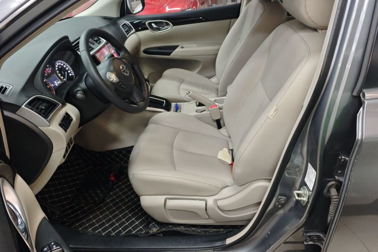 日产 轩逸 2018款 1.6XV CVT尊享版中控内饰19