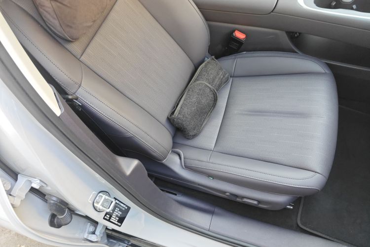 零跑汽车 零跑B01 2025款 650悦享版局部细节41