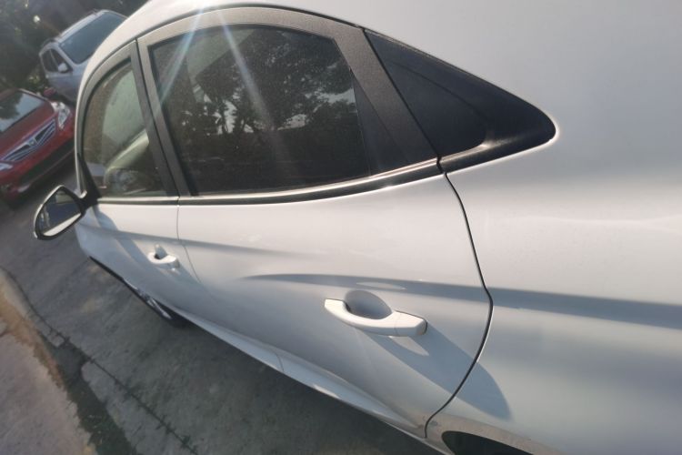 长安 悦翔 2019款 1.5L DCT 联动云版车身外观6003