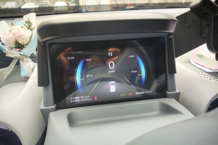 奔腾小马 2025款 222km 灵动马中控内饰14