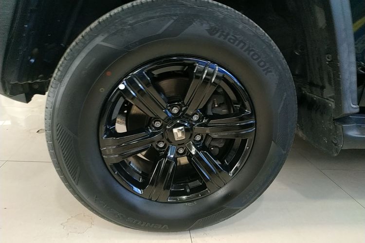 坦克300 2021款 越野版 2.0T 征服者车身外观6001