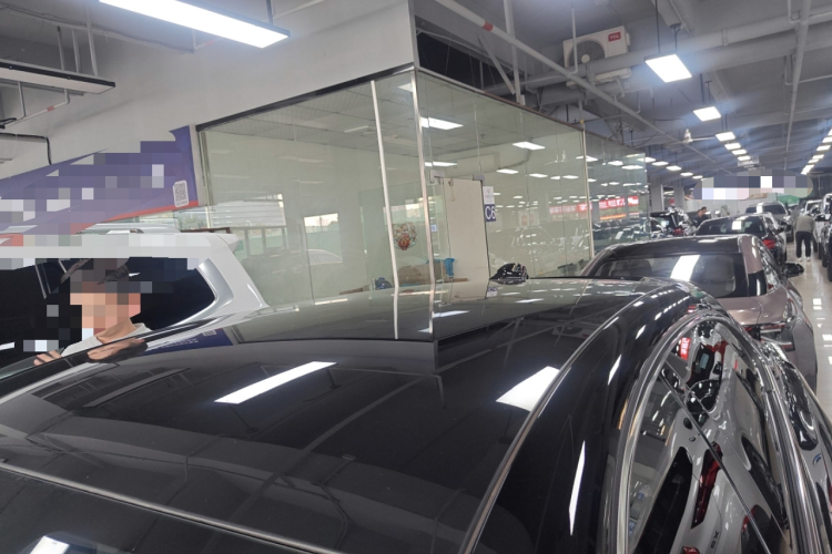 极氪001 2023款 WE版 100kWh局部细节57