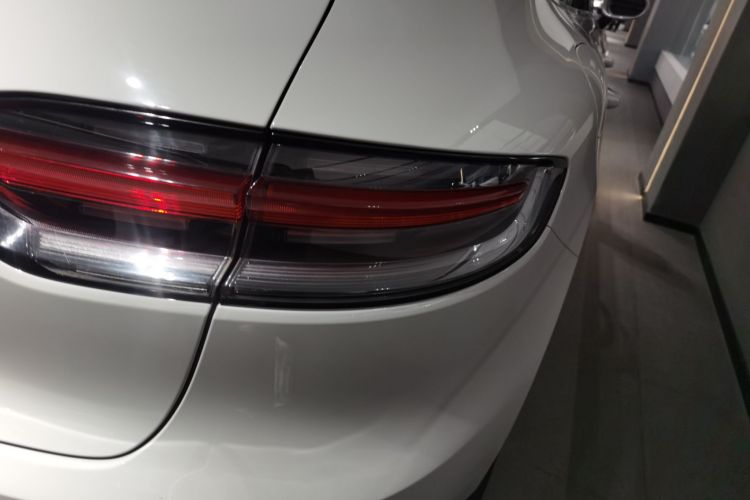 保时捷 2018款 Macan 2.0T车身外观6006