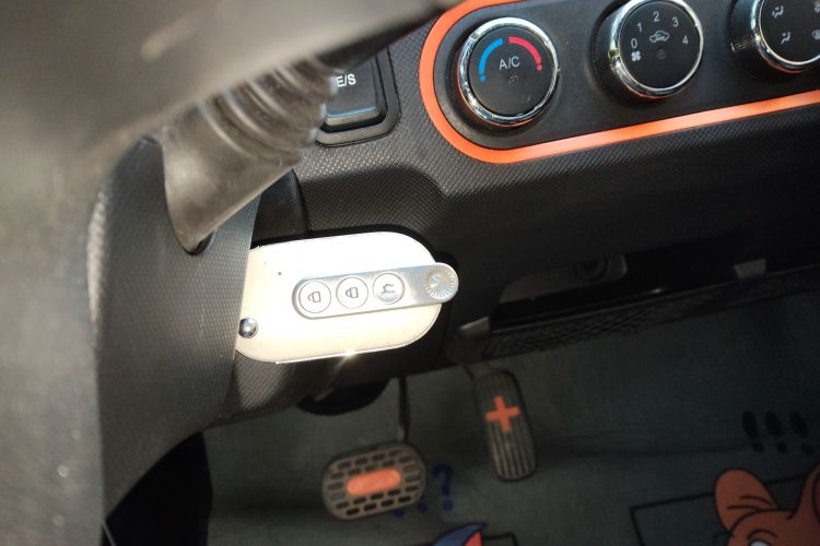 五菱汽车 宏光MINIEV 2022款 自在款 磷酸铁锂中控内饰11