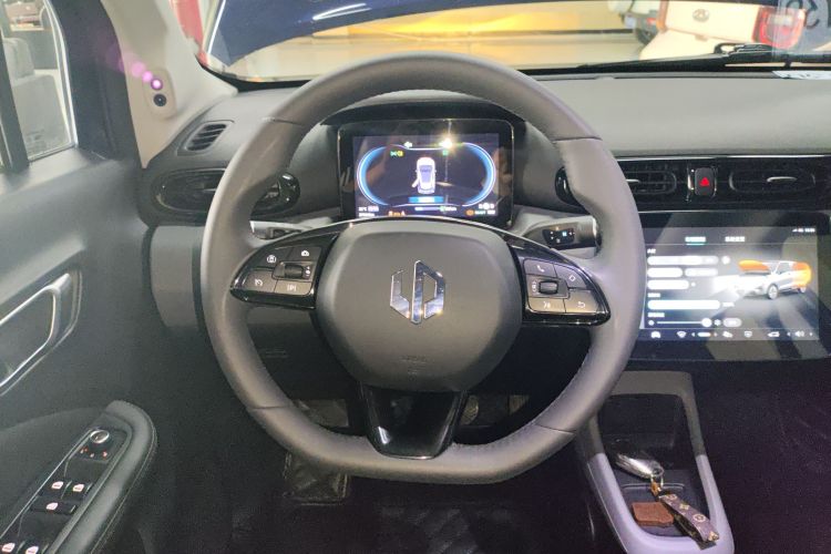 零跑汽车 零跑T03 2020款 400豪华版中控内饰13