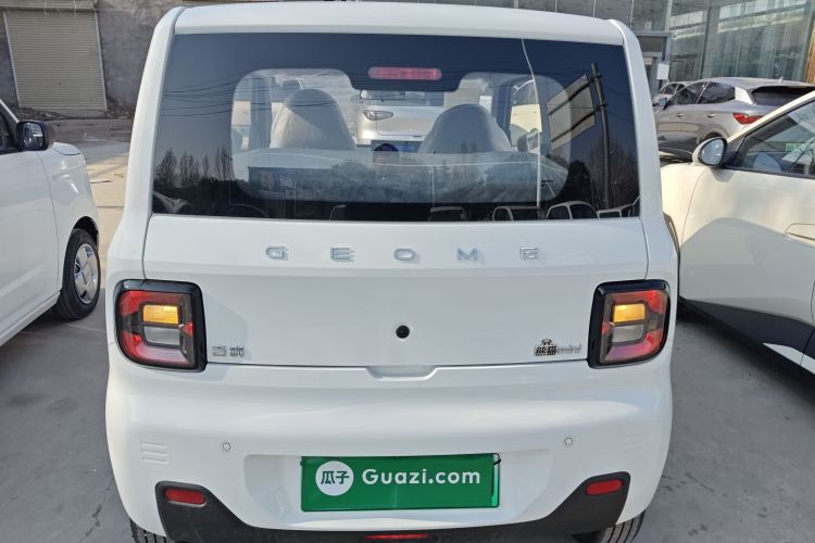 吉利银河 2024款 熊猫mini 200km 耐力熊车身外观6