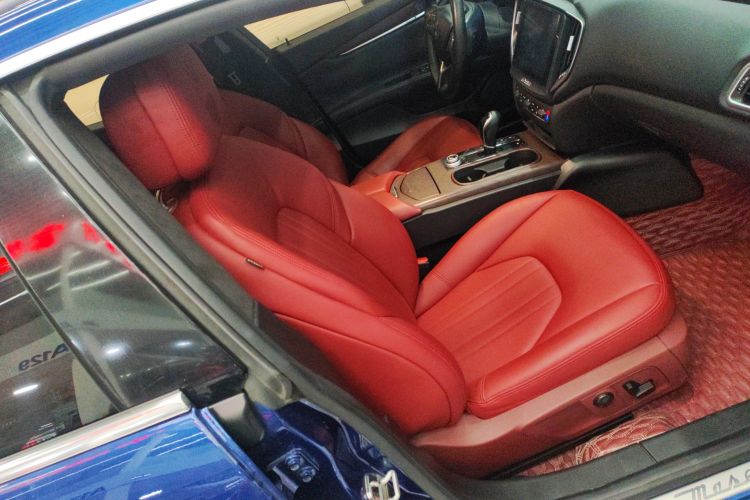 玛莎拉蒂 Ghibli 2017款 3.0T 标准版局部细节41