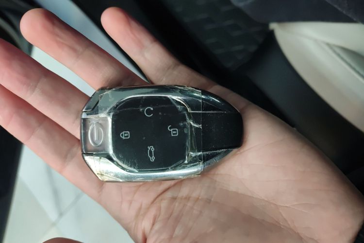 广汽传祺 2023款 影豹H 智能混动版中控内饰11