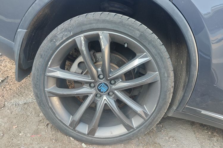 比亚迪 唐新能源 2018款 DM 2.0T 全时四驱智联创领型 7座 国V车身外观6002