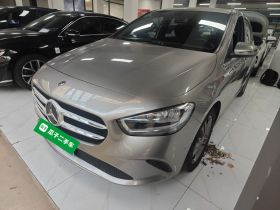 奔驰B级 2020款 B 180