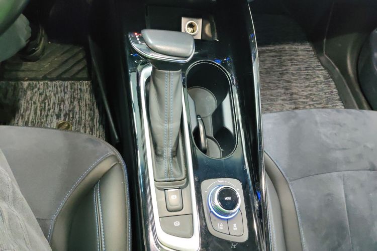 别克 微蓝6 2019款 互联智慧型中控内饰18