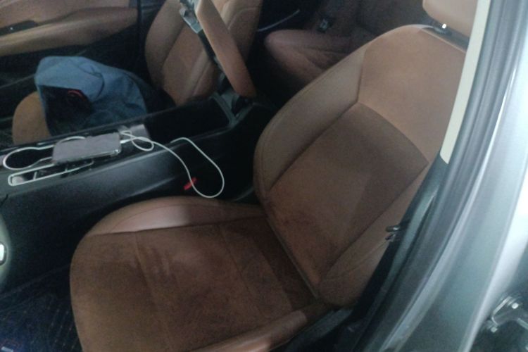 别克 君威 2023款 552T 智享型局部细节19