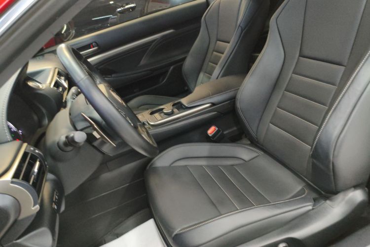 雷克萨斯RC 2016款 200t 锋尚版局部细节19