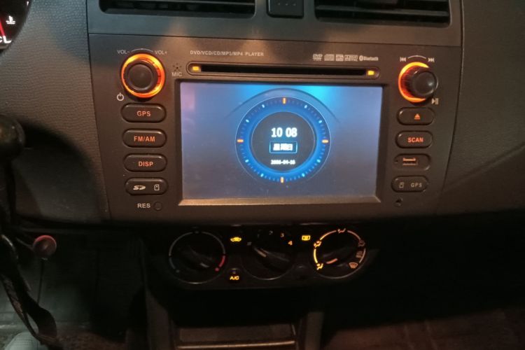 铃木 雨燕 2013款 1.3L 手动超值版中控内饰16