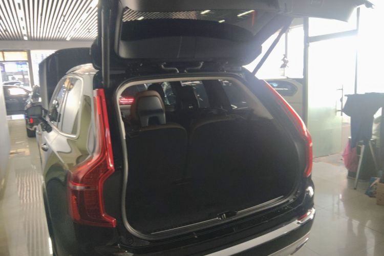 沃尔沃XC90 2020款 T6 智逸豪华版 7座局部细节23