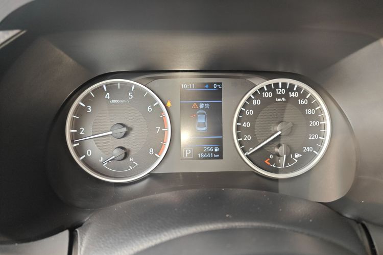 日产 轩逸 2020款 1.6L XL CVT悦享版中控内饰14