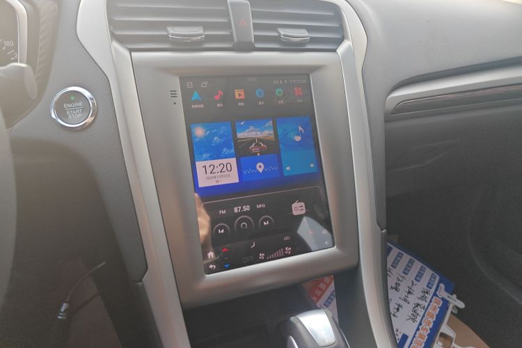 福特 蒙迪欧 2013款 2.0L GTDi200时尚型中控内饰16