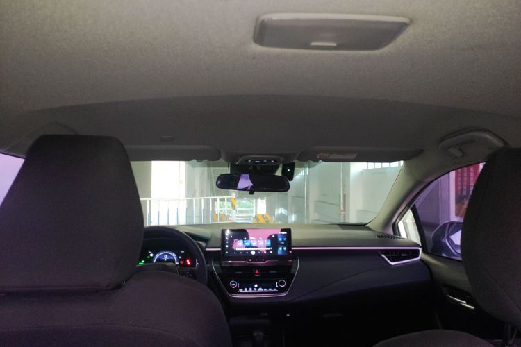 丰田 雷凌 2023款 智能电混双擎 1.8L 领先版局部细节22