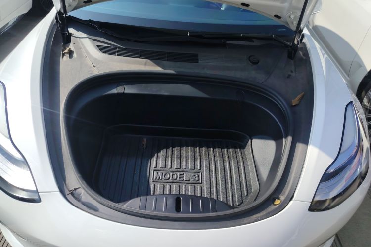 特斯拉 Model 3 2020款 改款 长续航后轮驱动版机舱底盘24